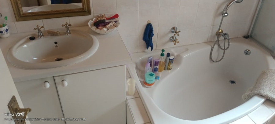 6 Bedroom Property for Sale in Groot Brakrivier Central Western Cape